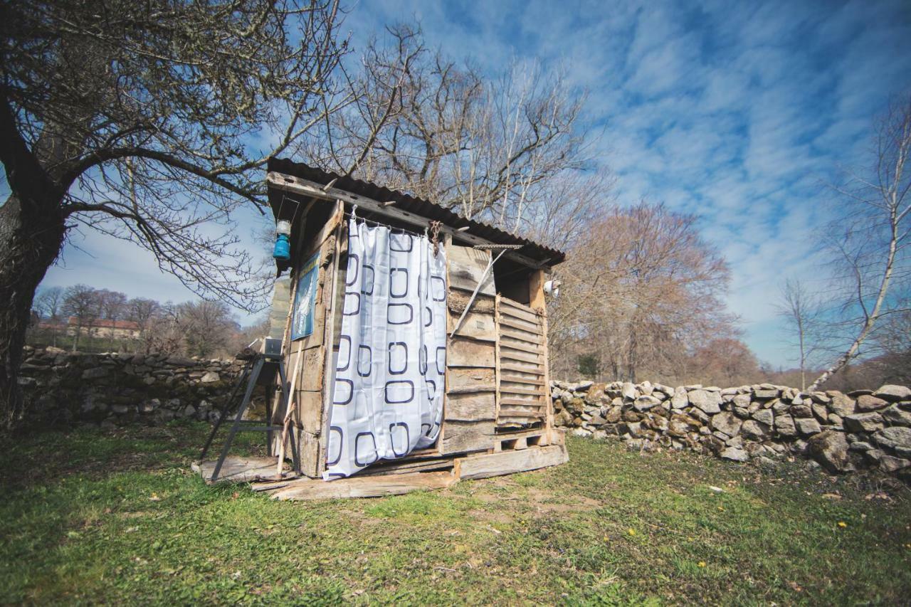 Voyage Spatio-Temporel Poussanges Dış mekan fotoğraf